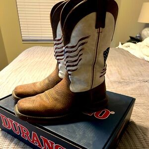 Worn once. Durango American Flag boots. Size 10
